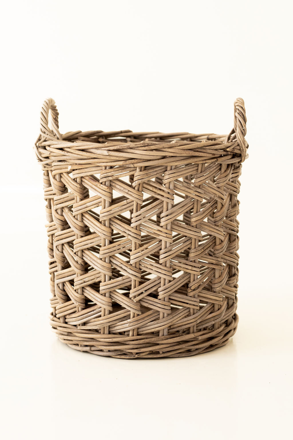 Rattan Cross Weave Round Basket Kubu Grey