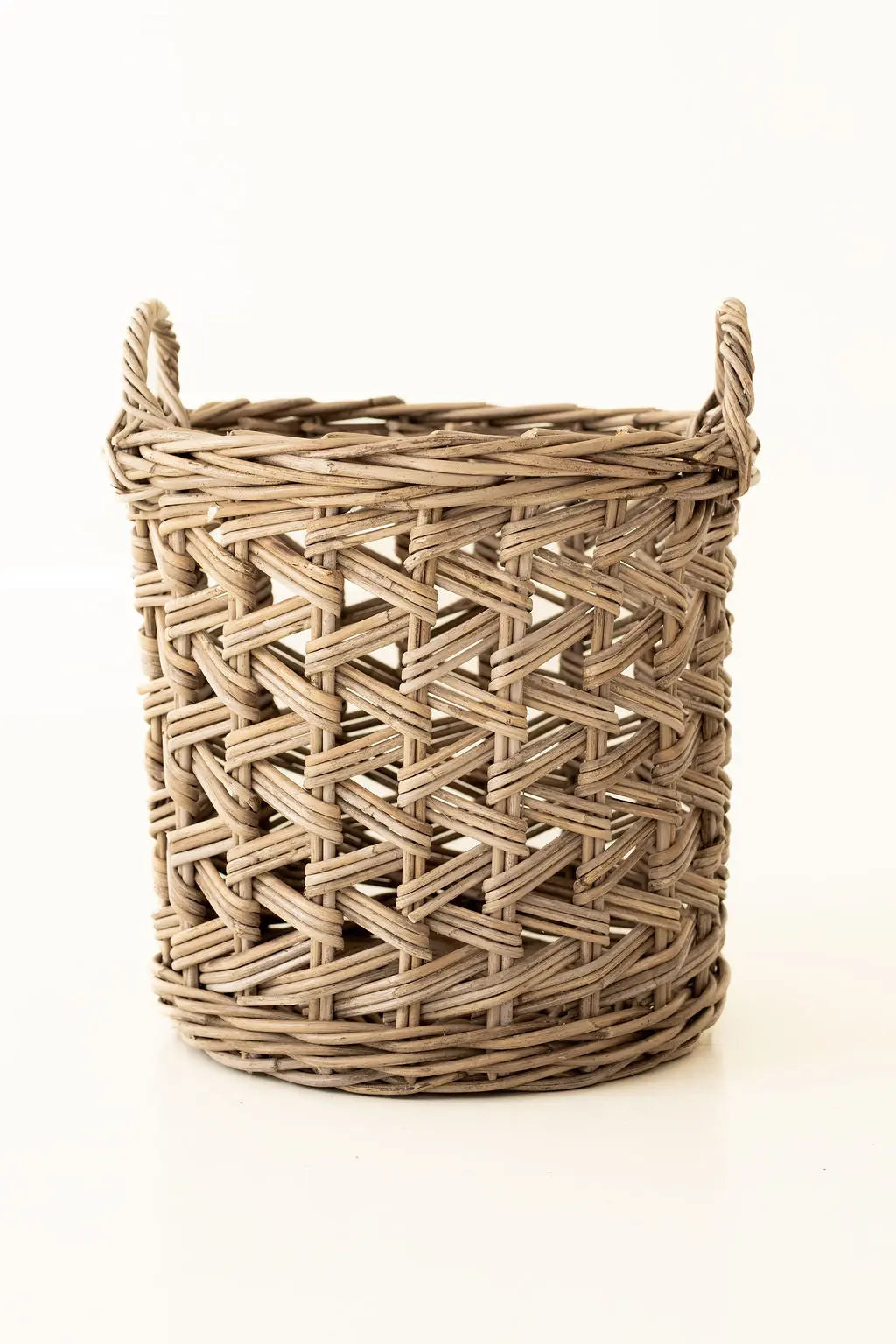 Rattan Cross Weave Round Basket Kubu Grey Basketly