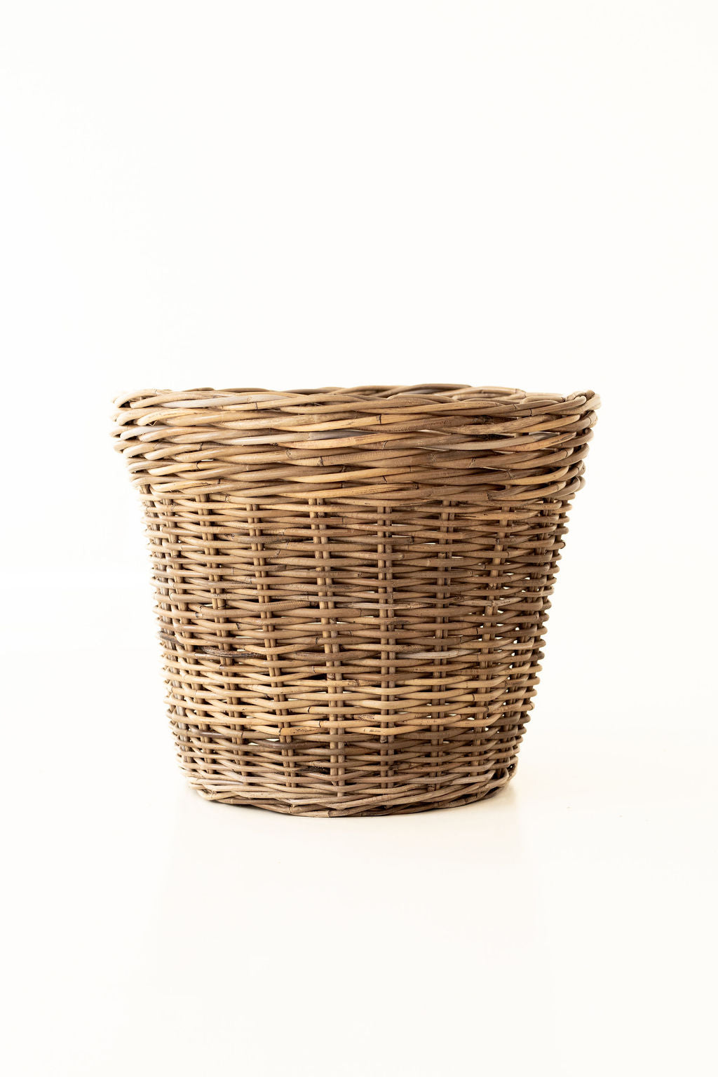 Rattan Classic Round Planter Basket