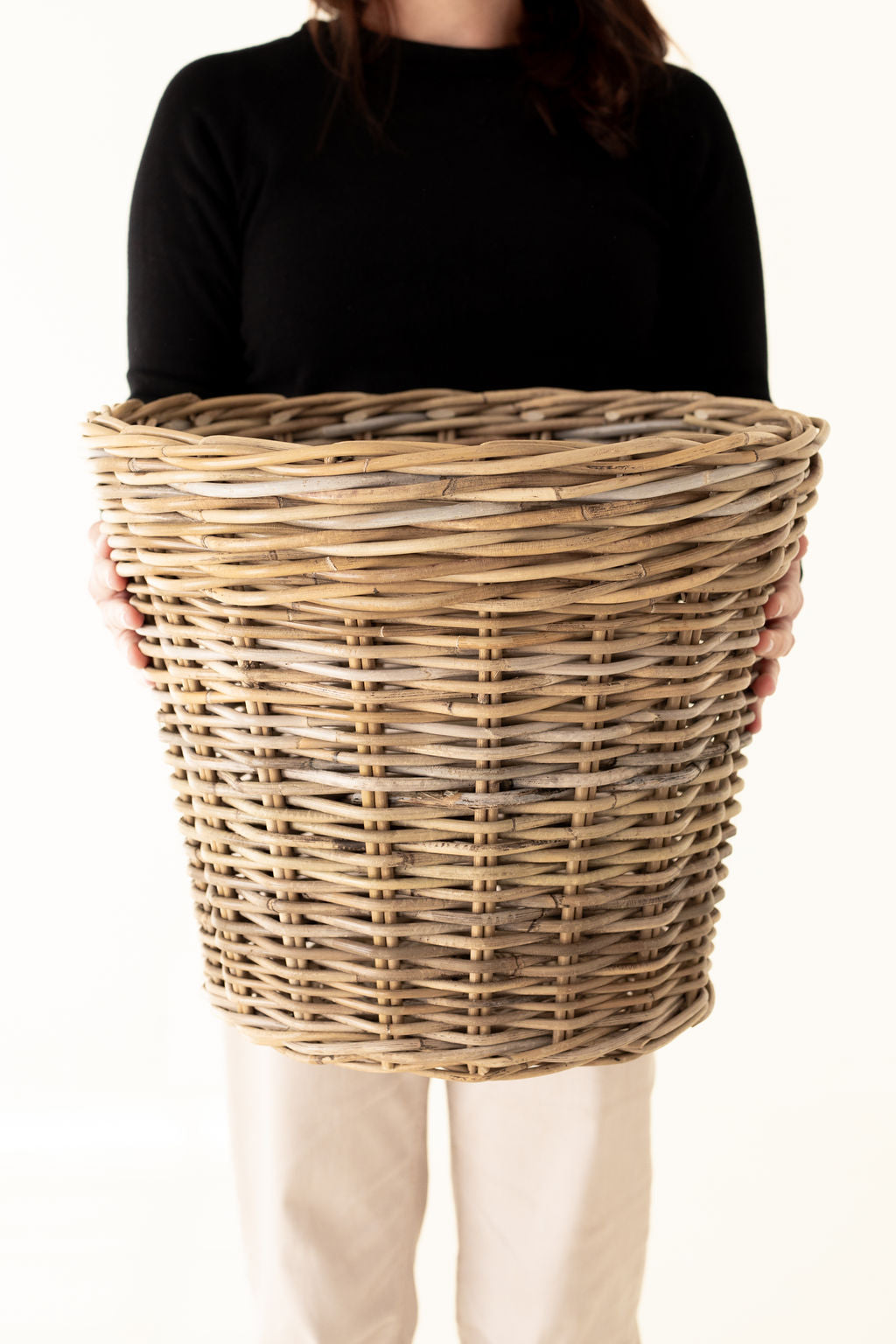 Rattan Classic Round Planter Basket