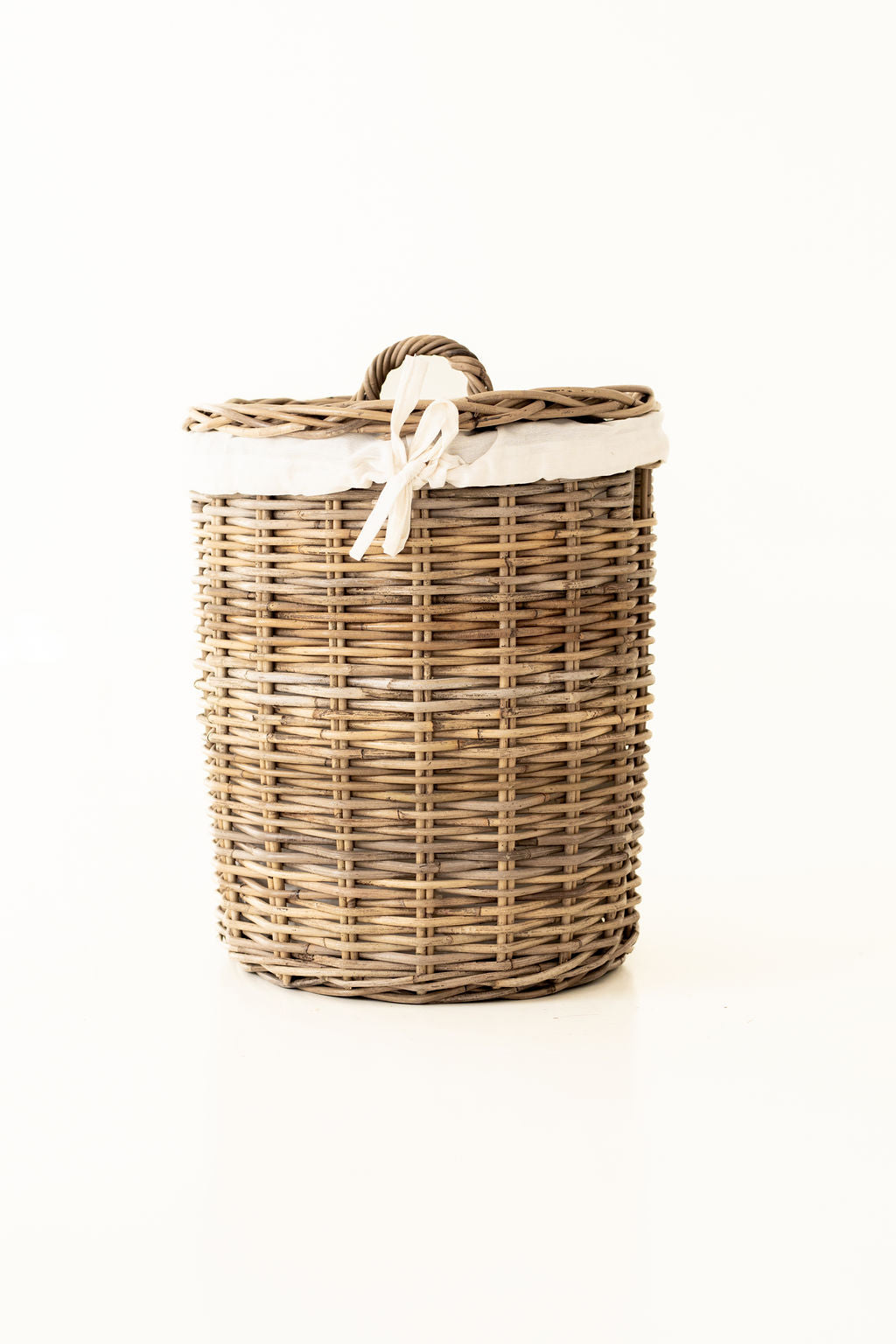 Rattan Laundry Basket with Lid and Linen Inner Bag