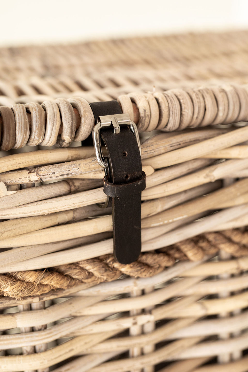 Rattan Lidded Chest with Rope detail - (Additional courier costs will apply)