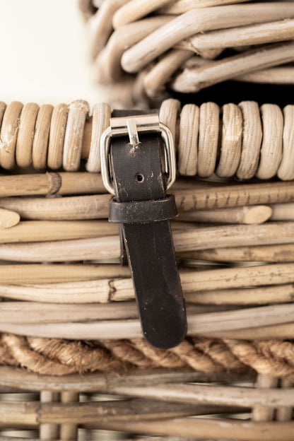 Rattan Lidded Chest with Rope detail - (Additional courier costs will apply)
